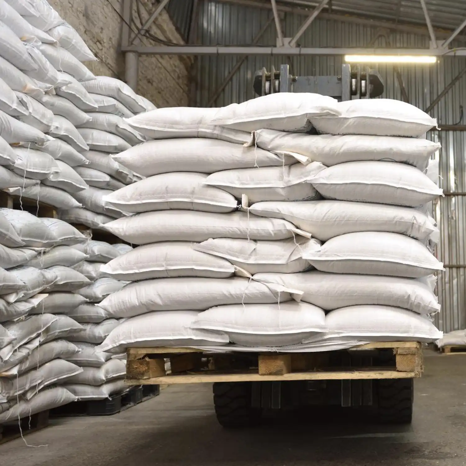 Hilos Deltafil para cierre de sacos para la industria de la construcción