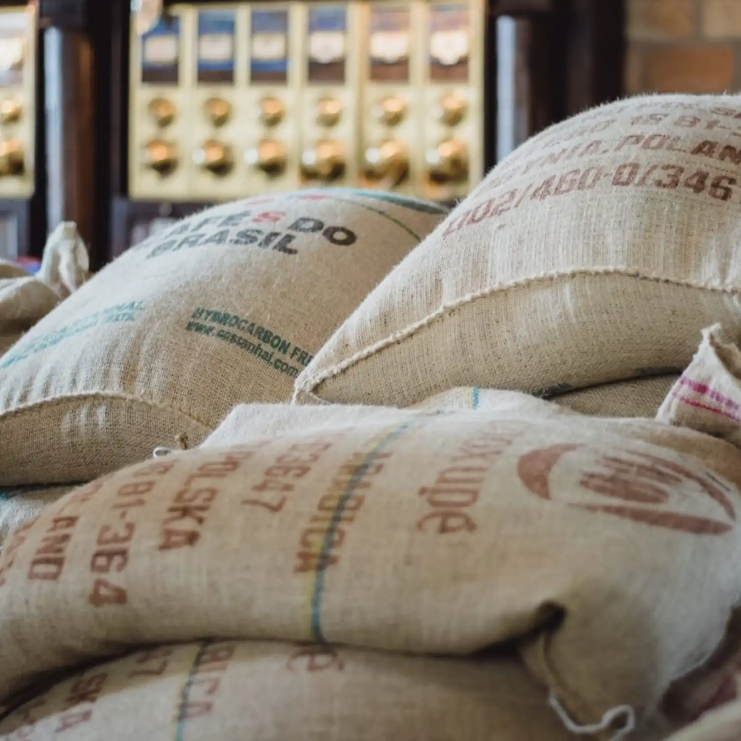 Hilos Deltafil para cierre de sacos para la industria alimentaria